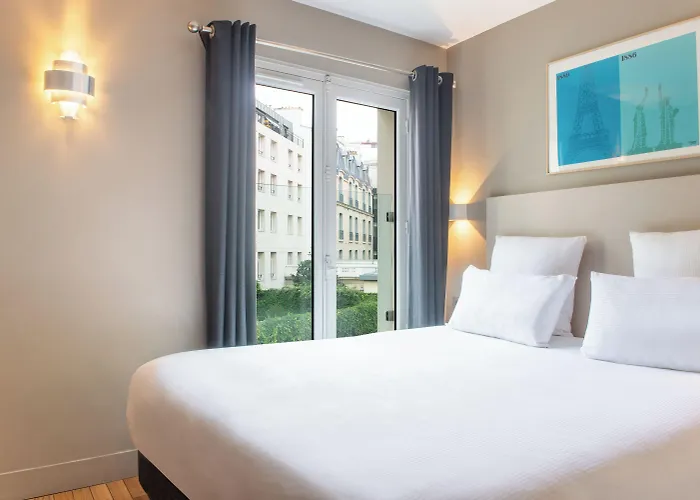 Helzear Etoile 4*