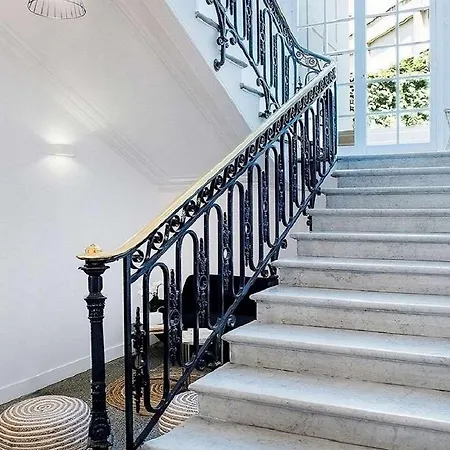 Suites&hôtel Helzear Etoile Hotel 4*