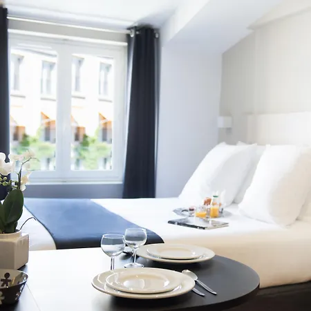 Hotel Suites&hôtel Helzear Etoile