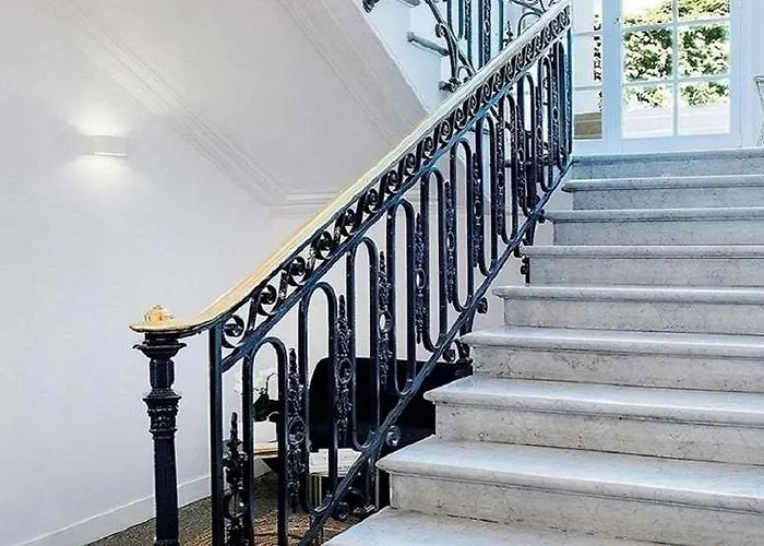 Helzear Etoile Hotel 4*