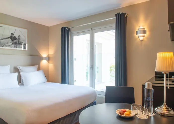 Helzear Etoile 4* Parijs