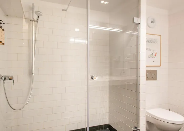 Helzear Etoile Hotel 4*