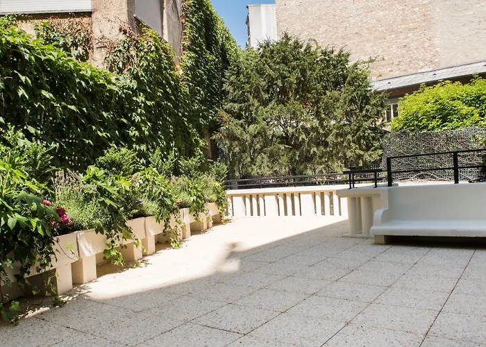 Hotel Helzear Etoile