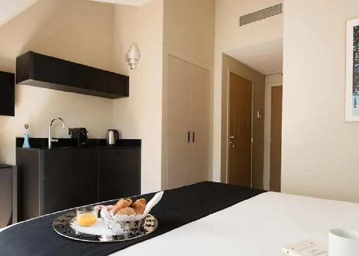 Hotel Helzear Etoile 4*