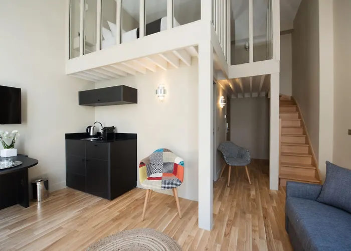 Helzear Etoile Otel